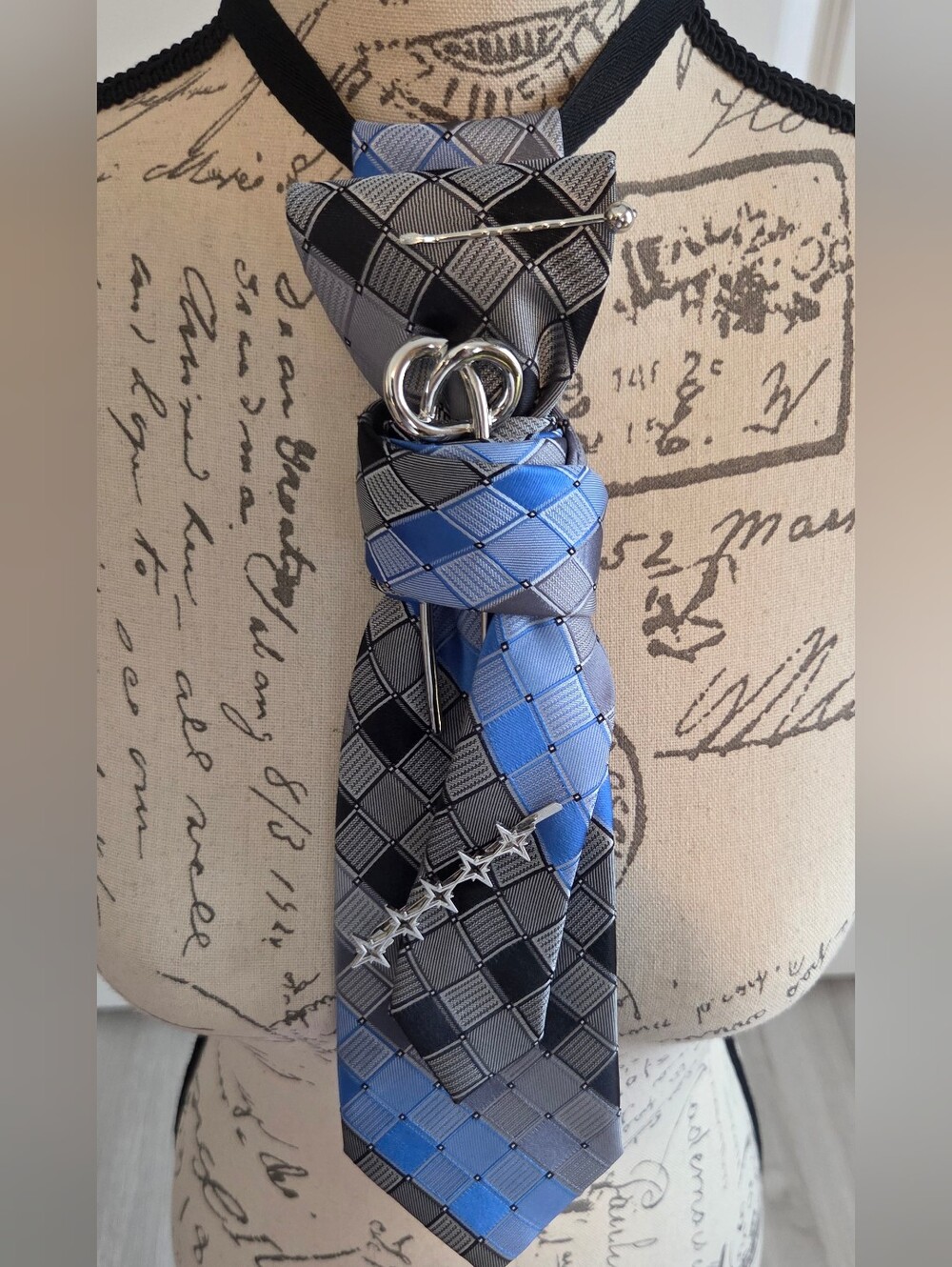Diamond Print TIE-NECKLACE